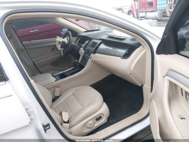 2018 FORD TAURUS SEL 5