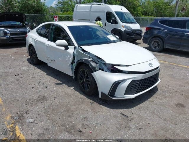 2026 TOYOTA CAMRY SE 1