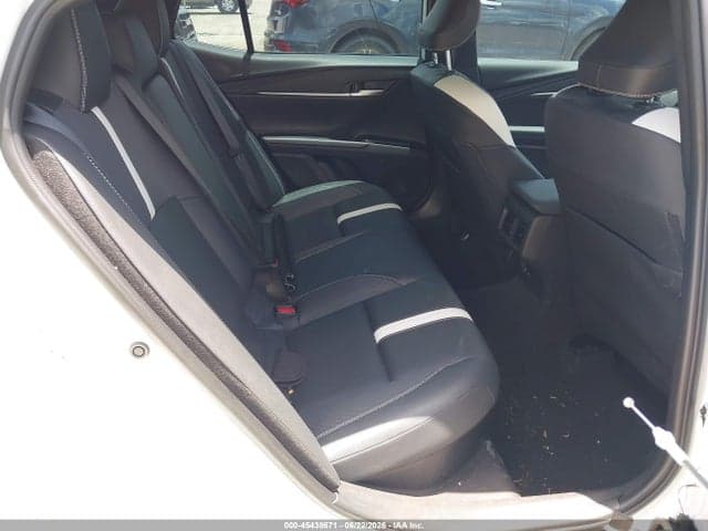 2026 TOYOTA CAMRY SE 8