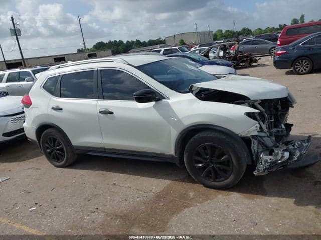 2017 NISSAN ROGUE SV 13