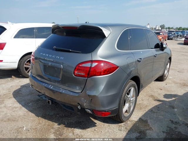 2014 PORSCHE CAYENNE PLATINUM 4