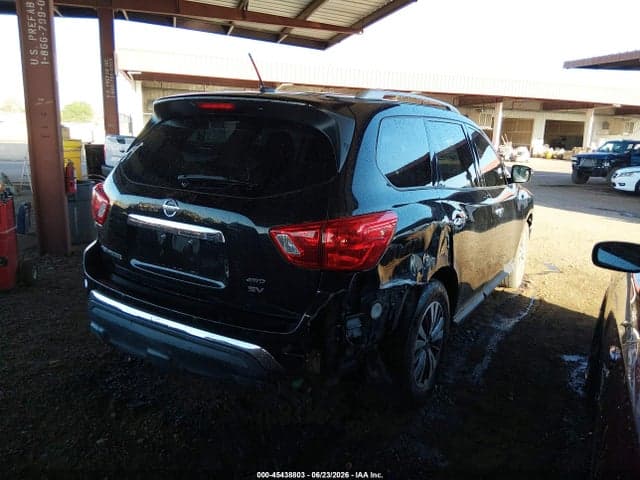 2017 NISSAN PATHFINDER SV 5
