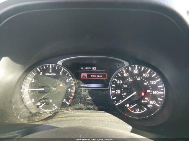 2017 NISSAN PATHFINDER SV 8