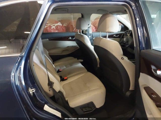 2018 KIA SORENTO 3.3L LX 8