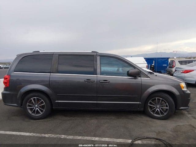 2017 DODGE GRAND CARAVAN SXT 13