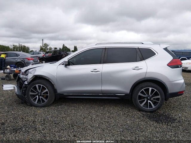 2017 NISSAN ROGUE SL 15