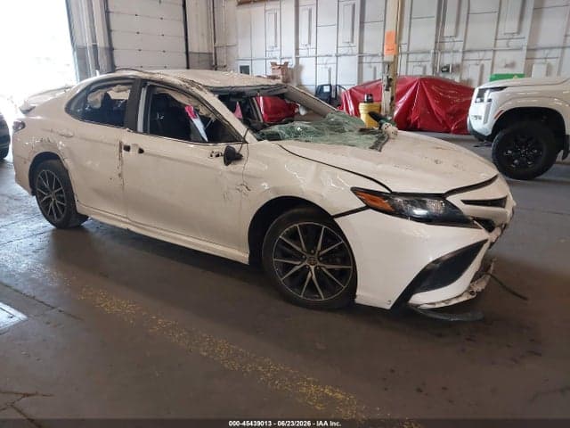 2023 TOYOTA CAMRY SE AWD 1