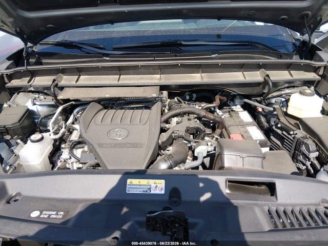 2026 TOYOTA HIGHLANDER XLE 10