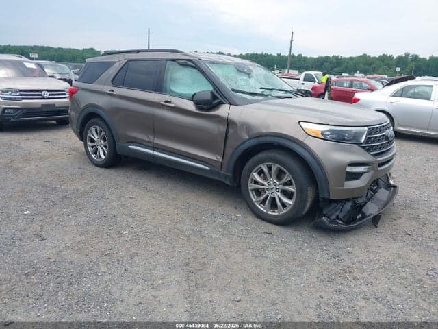 2021 FORD EXPLORER XLT 1