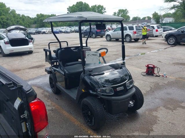 2023 EZGO VALOR