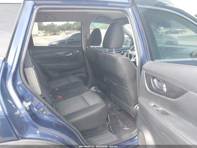 2019 NISSAN ROGUE SV 8