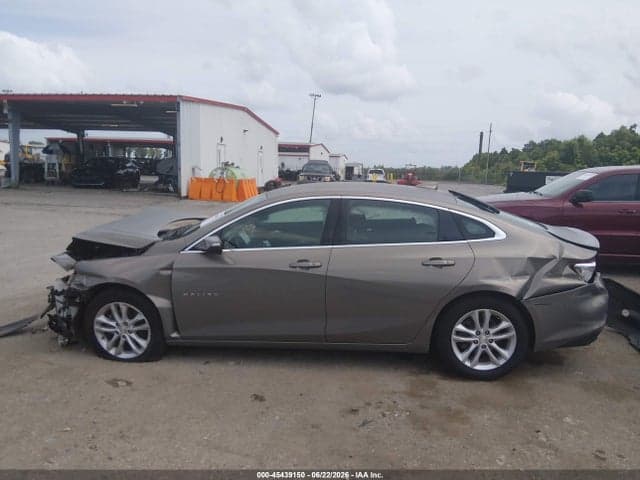 2017 CHEVROLET MALIBU 1LT 14