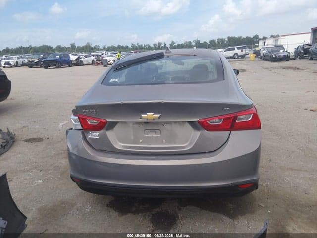2017 CHEVROLET MALIBU 1LT 16