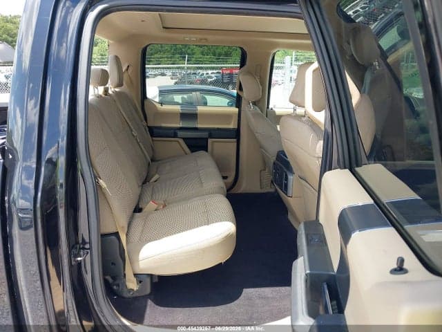 2016 FORD F-150 XLT 8