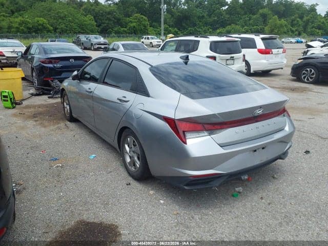 2021 HYUNDAI ELANTRA SE 3