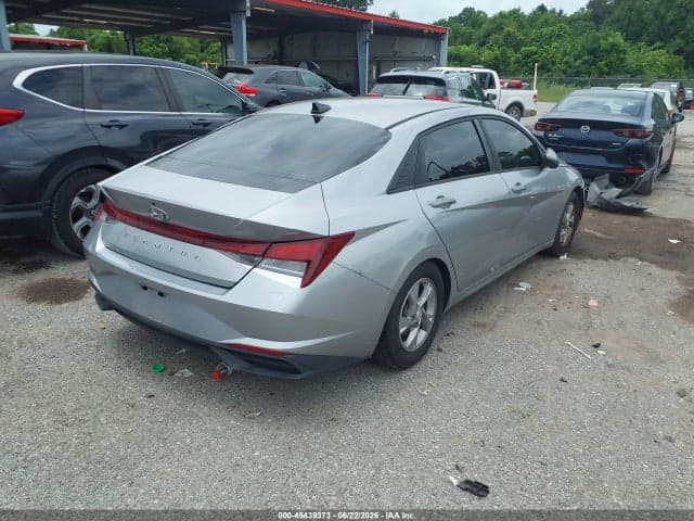 2021 HYUNDAI ELANTRA SE 4