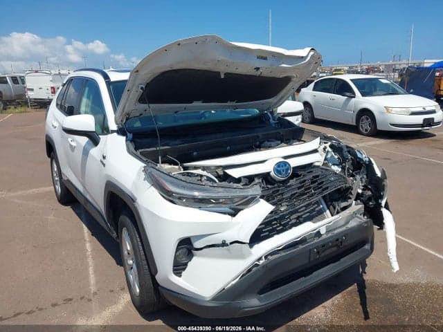 2019 TOYOTA RAV4 HYBRID XLE 6