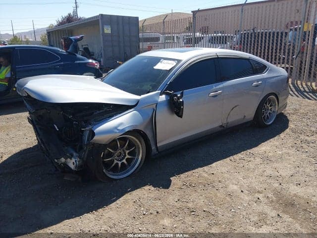 2023 HONDA ACCORD EX 2