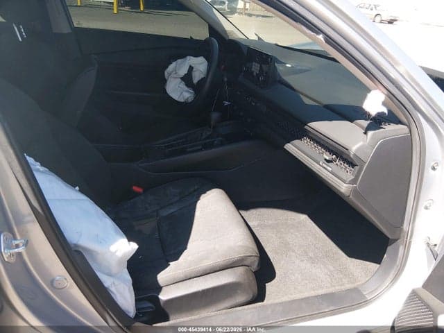 2023 HONDA ACCORD EX 5