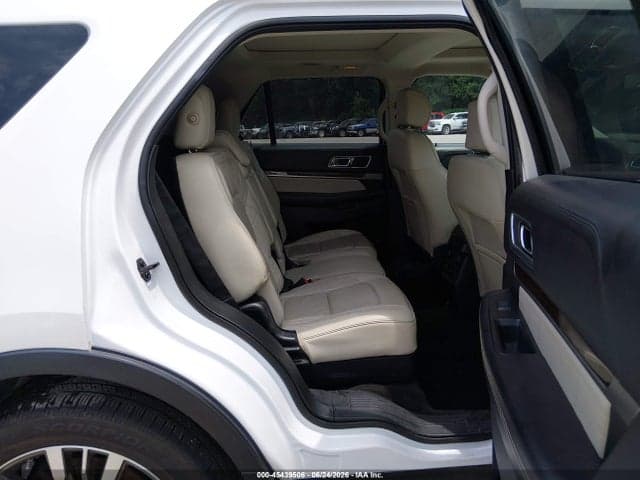 2017 FORD EXPLORER PLATINUM 8