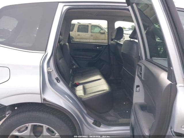 2017 SUBARU FORESTER 2.5I TOURING 8