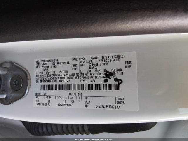 2020 FORD ESCAPE SEL 9