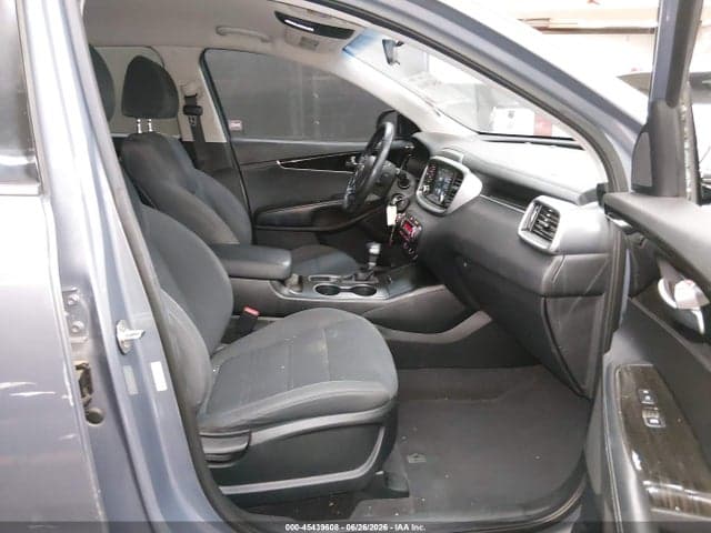 2019 KIA SORENTO 3.3L S 5