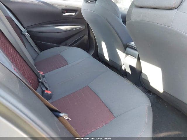 2023 TOYOTA COROLLA SE 8