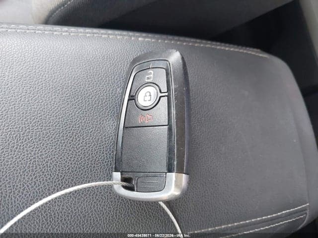 2020 FORD ESCAPE SE 11