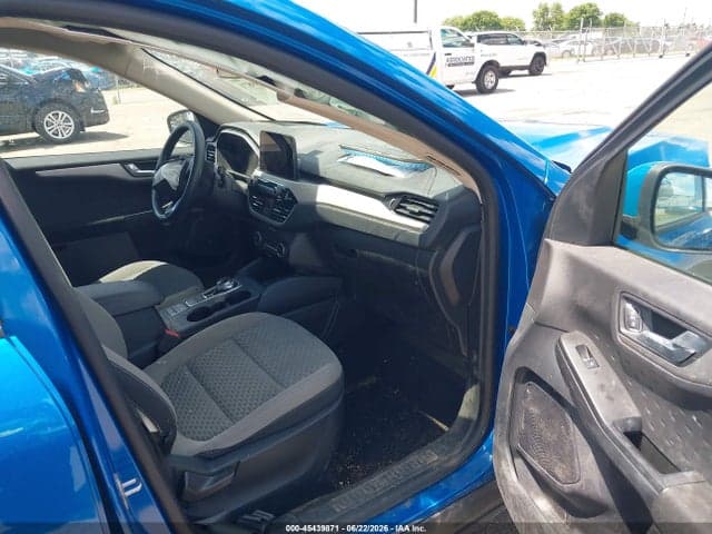 2020 FORD ESCAPE SE 5