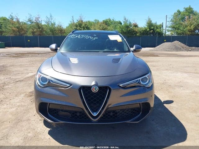 2018 ALFA ROMEO STELVIO QUADRIFOGLIO AWD 12