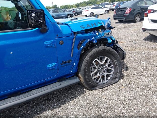 2025 JEEP WRANGLER 4-DOOR SAHARA 4X4 6
