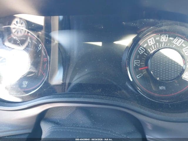 2023 DODGE CHALLENGER R/T 7