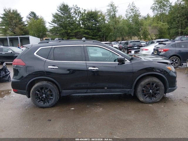 2018 NISSAN ROGUE SV 13