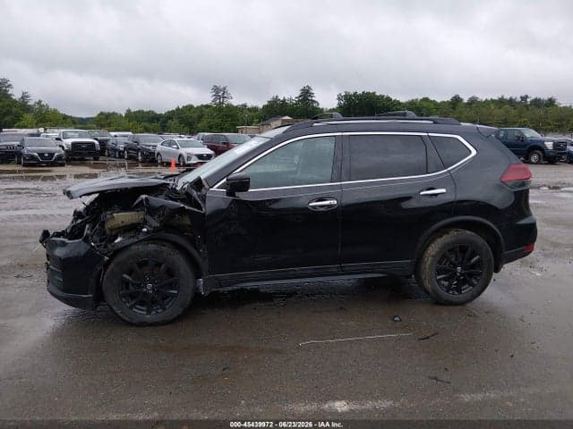 2018 NISSAN ROGUE SV 14