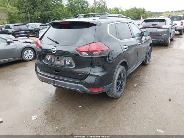 2018 NISSAN ROGUE SV 4