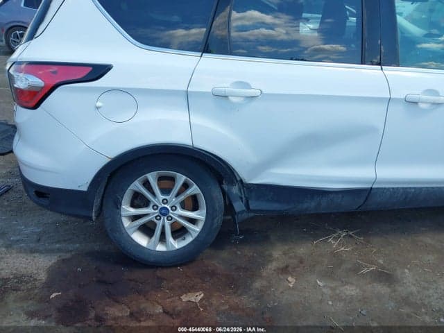 2018 FORD ESCAPE SE 6
