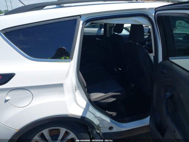 2018 FORD ESCAPE SE 8