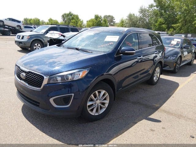 2017 KIA SORENTO 2.4L LX 2