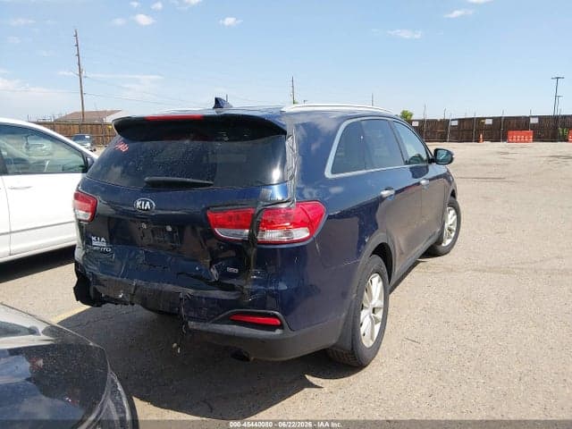 2017 KIA SORENTO 2.4L LX 4