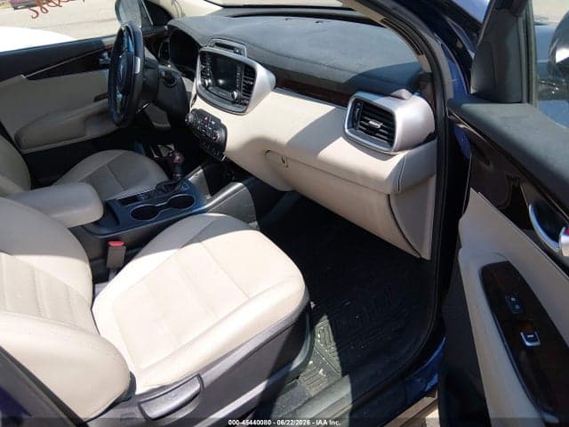2017 KIA SORENTO 2.4L LX 5