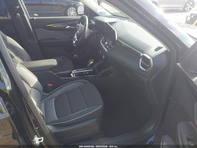 2026 CHEVROLET TRAILBLAZER FWD LT 5