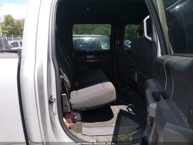 2019 FORD F-150 XLT 8