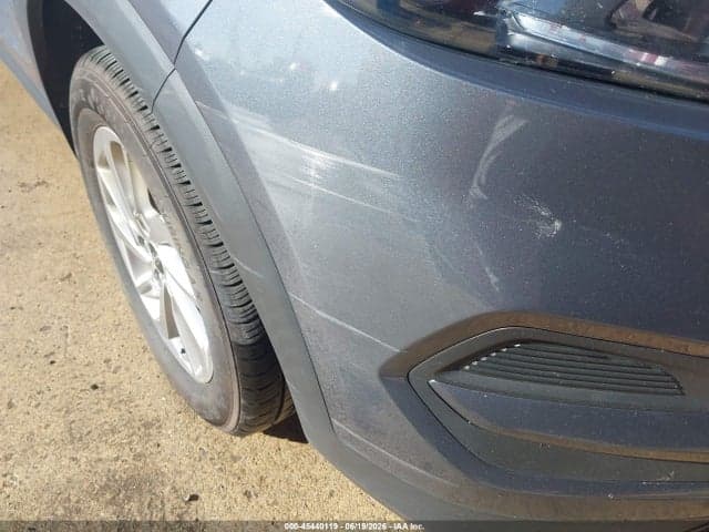 2018 HYUNDAI TUCSON SE 12