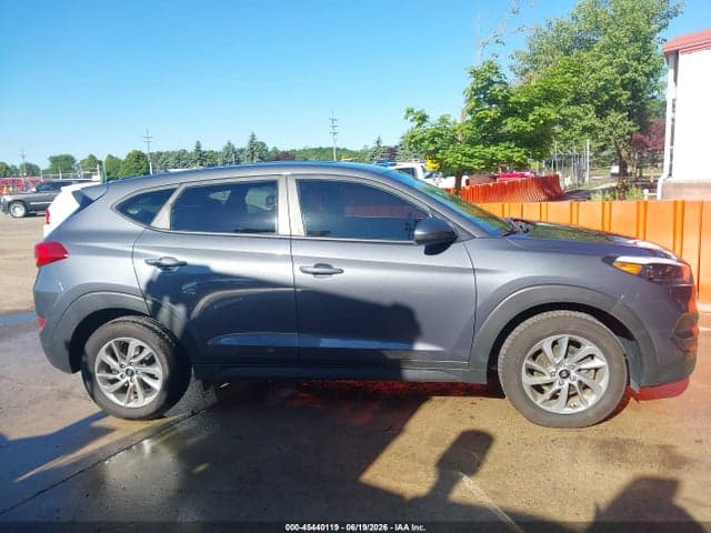 2018 HYUNDAI TUCSON SE 15