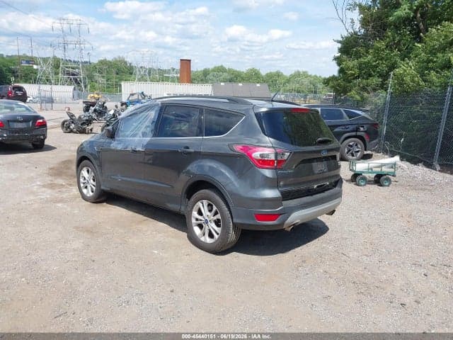 2017 FORD ESCAPE SE 3