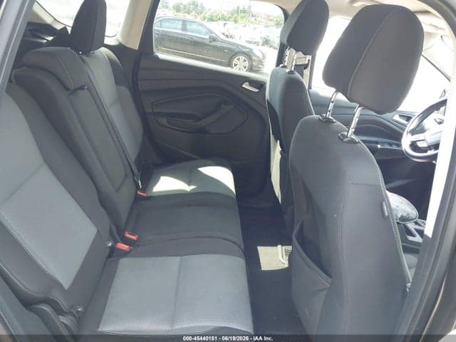 2017 FORD ESCAPE SE 8