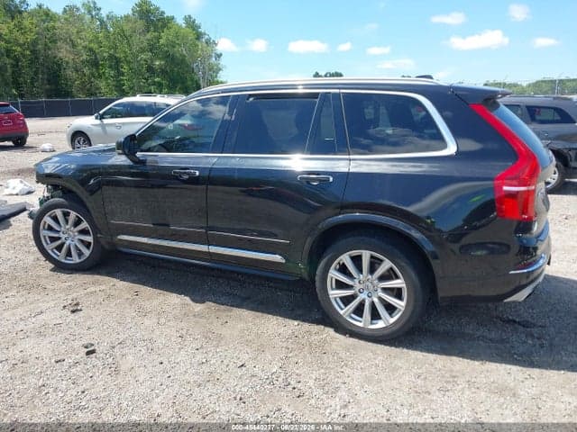 2016 VOLVO XC90 T6 3