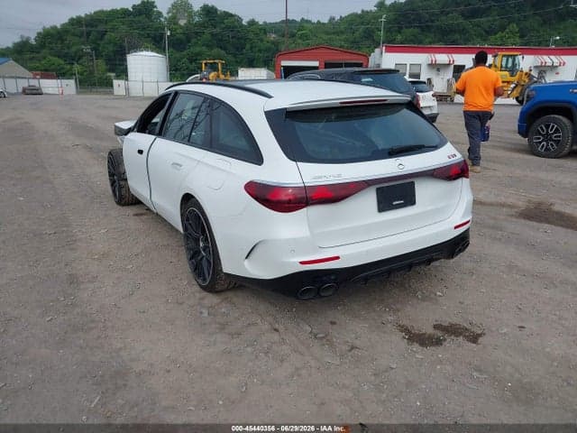 2026 MERCEDES-BENZ AMG E 53 E 3