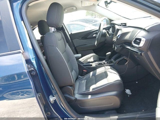 2021 CHEVROLET TRAILBLAZER AWD LT 5